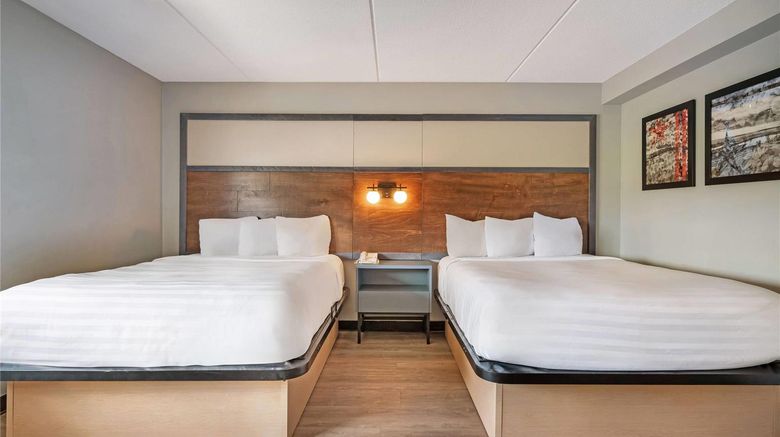<b>AmericInn by Wyndham Wisconsin Dells Room</b>. Images powered by <a href="https://iceportal.shijigroup.com/" title="IcePortal" target="_blank">IcePortal</a>.