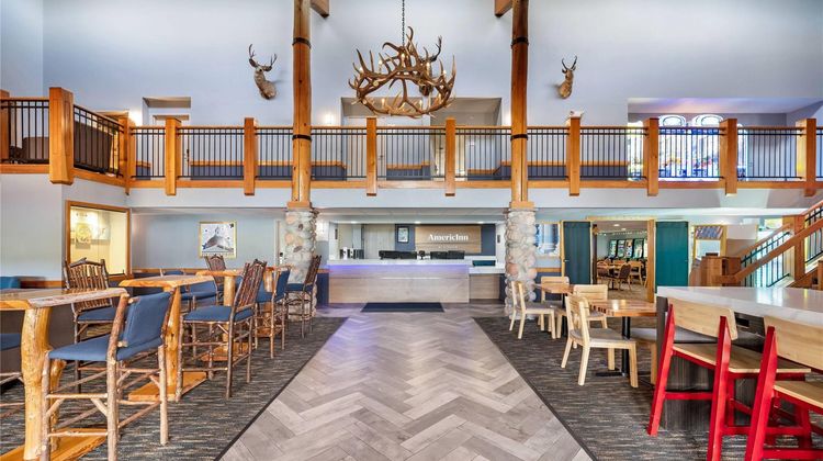 AmericInn by Wyndham Wisconsin Dells Lobby
