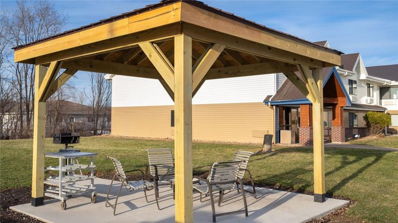 <b>AmericInn by Wyndham Muscatine Other</b>. Images powered by <a href="https://iceportal.shijigroup.com/" title="IcePortal" target="_blank">IcePortal</a>.