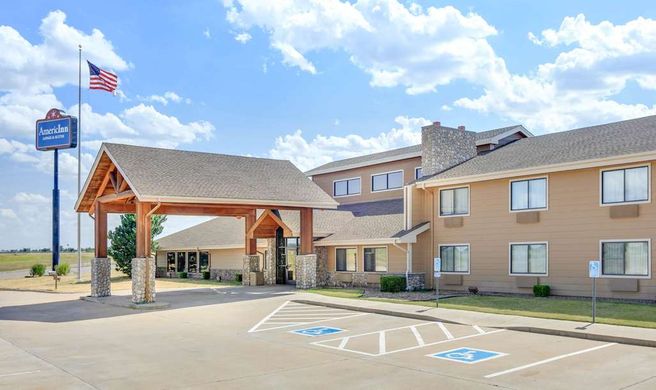 AmericInn by Wyndham Sayre Exterior