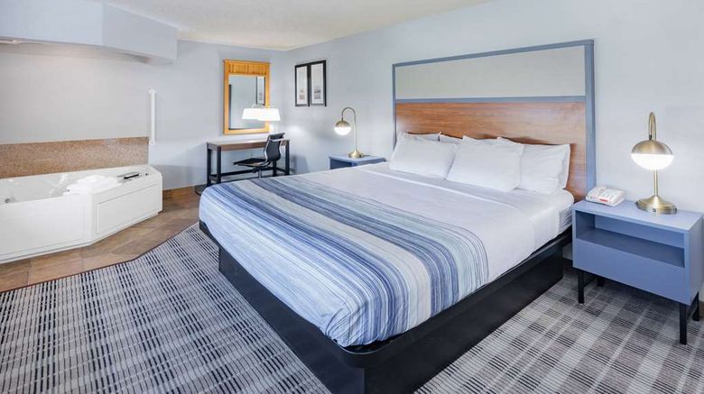 <b>AmericInn by Wyndham Sayre Suite</b>. Images powered by <a href="https://iceportal.shijigroup.com/" title="IcePortal" target="_blank">IcePortal</a>.