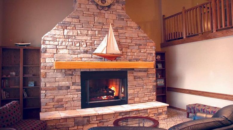 <b>AmericInn by Wyndham Charlevoix Lobby</b>. Images powered by <a href="https://iceportal.shijigroup.com/" title="IcePortal" target="_blank">IcePortal</a>.