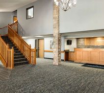 AmericInn by Wyndham Lincoln South Lobby