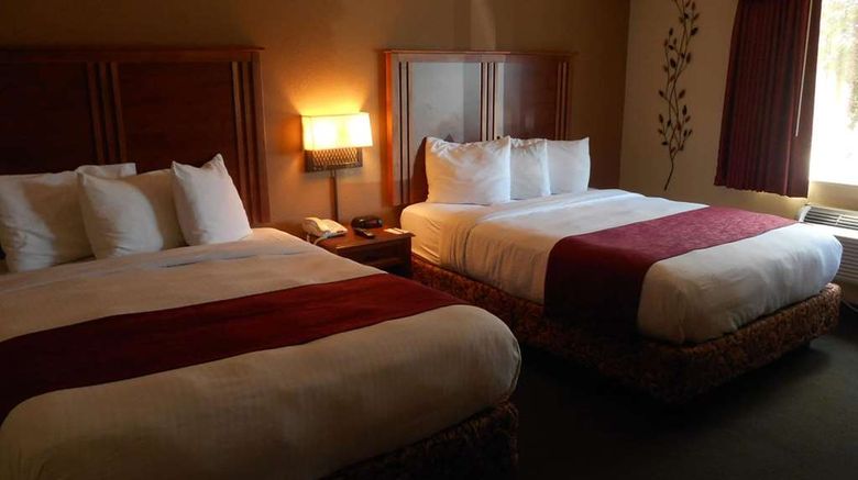 <b>AmericInn by Wyndham McAlester Room</b>. Images powered by <a href="https://iceportal.shijigroup.com/" title="IcePortal" target="_blank">IcePortal</a>.