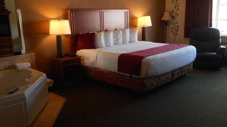 <b>AmericInn by Wyndham McAlester Room</b>. Images powered by <a href="https://iceportal.shijigroup.com/" title="IcePortal" target="_blank">IcePortal</a>.