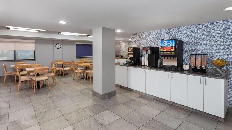 <b>AmericInn by Wyndham Appleton Other</b>. Images powered by <a href="https://iceportal.shijigroup.com/" title="IcePortal" target="_blank">IcePortal</a>.