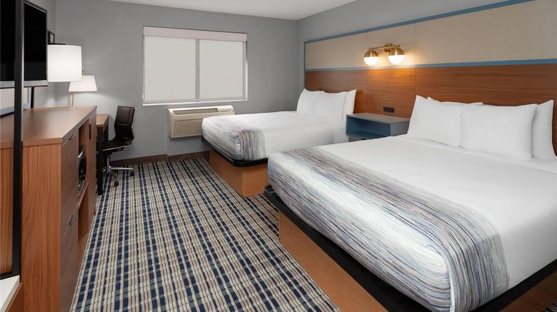 <b>AmericInn by Wyndham Appleton Room</b>. Images powered by <a href="https://iceportal.shijigroup.com/" title="IcePortal" target="_blank">IcePortal</a>.