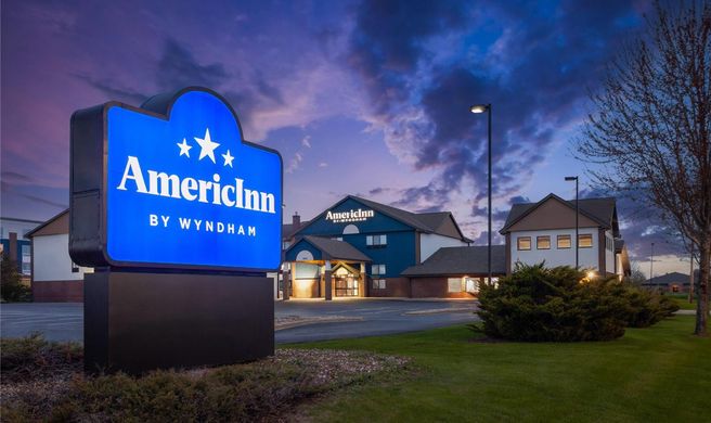 AmericInn by Wyndham Appleton Exterior