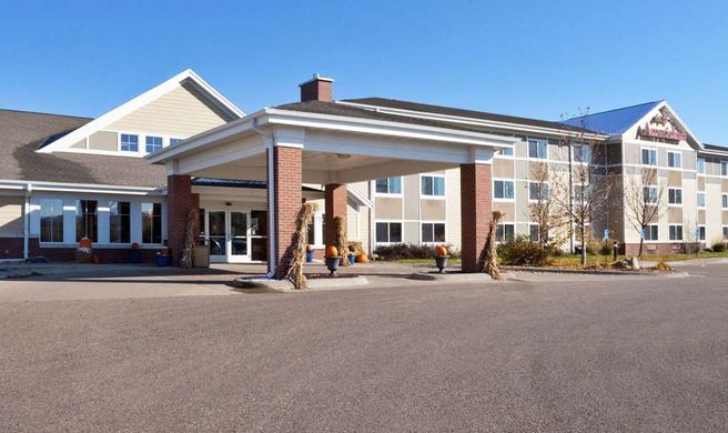 AmericInn by Wyndham Fort Pierre Exterior