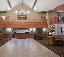 AmericInn by Wyndham Fort Pierre Lobby