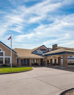 AmericInn by Wyndham Monmouth