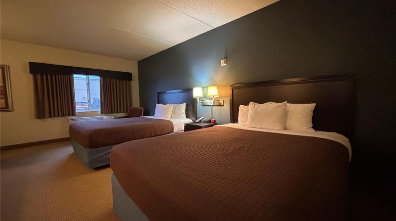 <b>AmericInn by Wyndham Monmouth Room</b>. Images powered by <a href="https://iceportal.shijigroup.com/" title="IcePortal" target="_blank">IcePortal</a>.