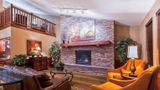 AmericInn by Wyndham Monmouth Lobby