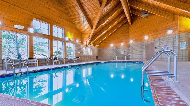 <b>AmericInn by Wyndham Monmouth Pool</b>. Images powered by <a href="https://iceportal.shijigroup.com/" title="IcePortal" target="_blank">IcePortal</a>.