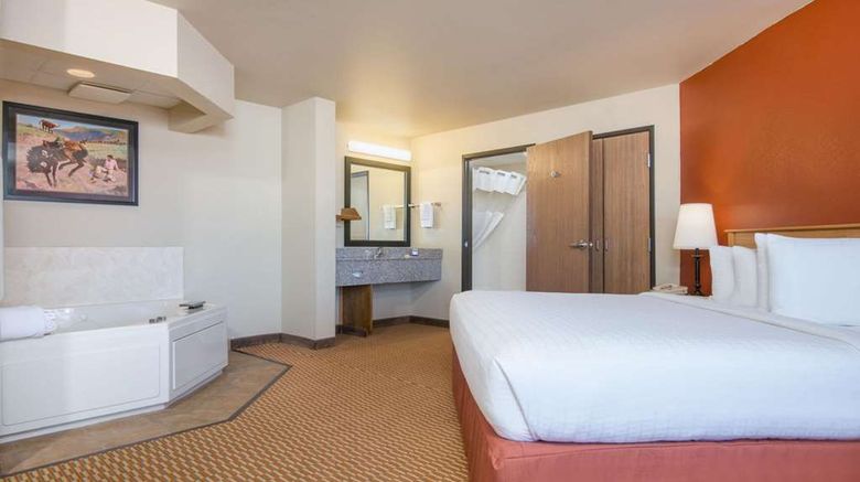 <b>AmericInn by Wyndham Pampa Event Ctr Suite</b>. Images powered by <a href="https://iceportal.shijigroup.com/" title="IcePortal" target="_blank">IcePortal</a>.