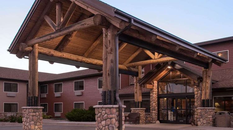 AmericInn by Wyndham Belle Fourche Exterior