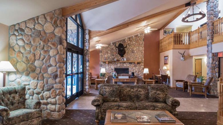 <b>AmericInn by Wyndham Belle Fourche Lobby</b>. Images powered by <a href="https://iceportal.shijigroup.com/" title="IcePortal" target="_blank">IcePortal</a>.