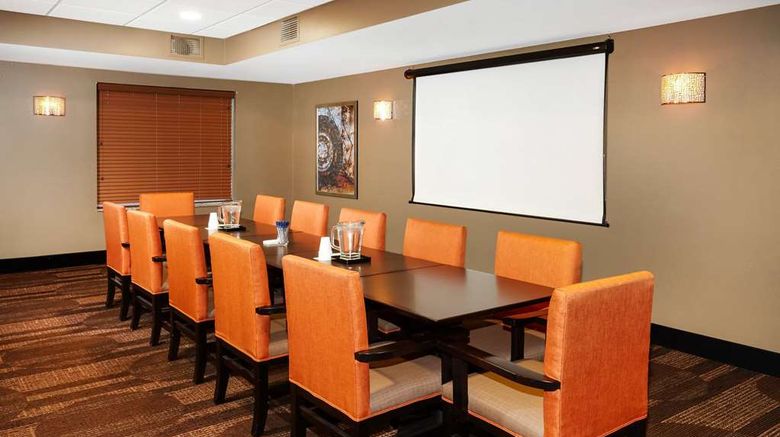 <b>AmericInn by Wyndham Waupun Meeting</b>. Images powered by <a href="https://iceportal.shijigroup.com/" title="IcePortal" target="_blank">IcePortal</a>.