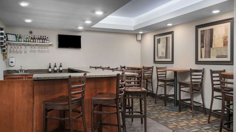 <b>AmericInn by Wyndham Hartford, SD Restaurant</b>. Images powered by <a href="https://iceportal.shijigroup.com/" title="IcePortal" target="_blank">IcePortal</a>.