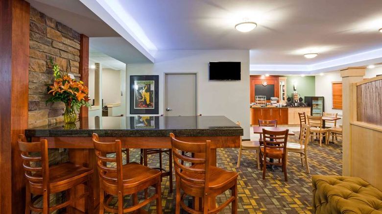 <b>AmericInn by Wyndham Sibley Lobby</b>. Images powered by <a href="https://iceportal.shijigroup.com/" title="IcePortal" target="_blank">IcePortal</a>.