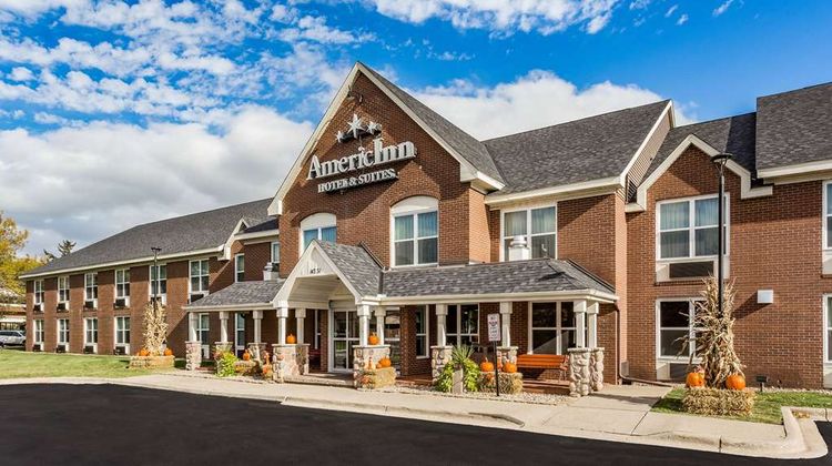 AmericInn by Wyndham Burnsville Exterior