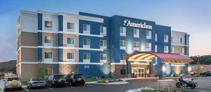 AmericInn Hotel & Suites Winona Exterior