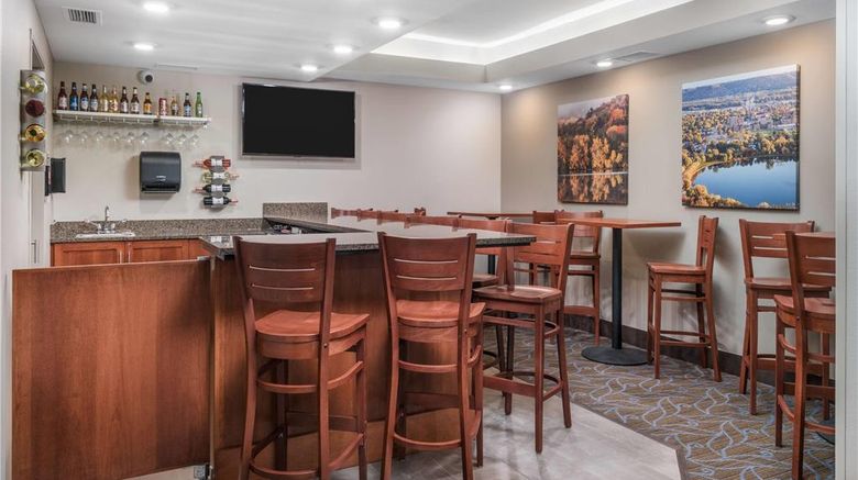 <b>AmericInn Hotel & Suites Winona Restaurant</b>. Images powered by <a href="https://iceportal.shijigroup.com/" title="IcePortal" target="_blank">IcePortal</a>.