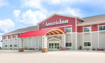 AmericInn by Wyndham Humboldt