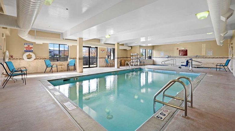<b>AmericInn Hotel & Suites Denver Airport Pool</b>. Images powered by <a href="https://iceportal.shijigroup.com/" title="IcePortal" target="_blank">IcePortal</a>.