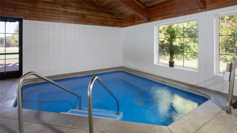 <b>AmericInn Lodge/Suites Douglas Saugatuck Pool</b>. Images powered by <a href="https://iceportal.shijigroup.com/" title="IcePortal" target="_blank">IcePortal</a>.
