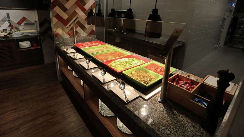 <b>Hampton by Hilton Gdansk Old Town Restaurant</b>. Images powered by <a href="https://iceportal.shijigroup.com/" title="IcePortal" target="_blank">IcePortal</a>.