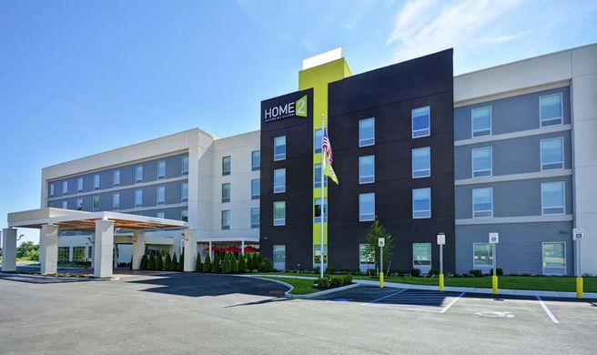 Home2 Suites by Hilton Queensbury Exterior
