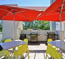 Home2 Suites by Hilton Queensbury Exterior
