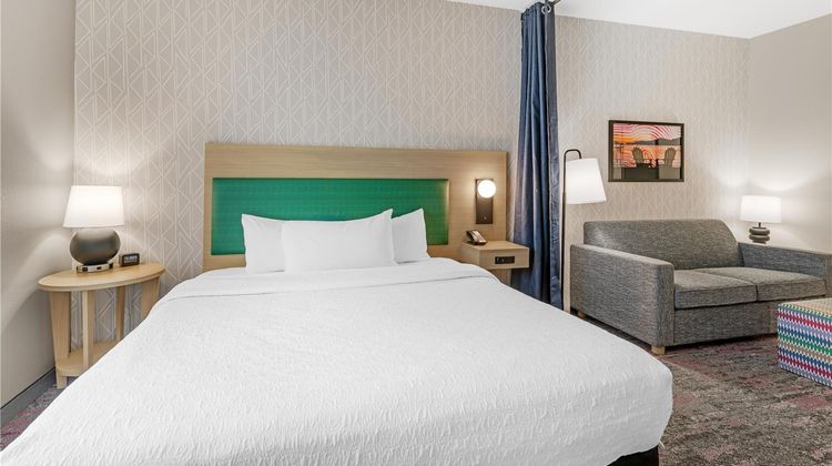 Home2 Suites by Hilton Queensbury Room