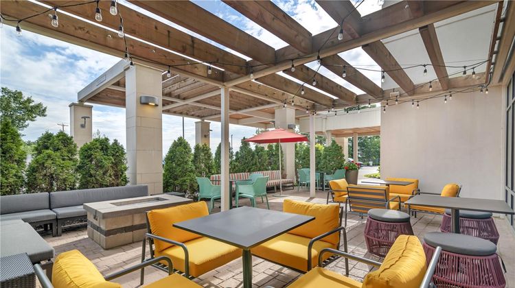 Home2 Suites by Hilton Queensbury Exterior