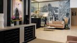Best Western Plus Hotel Brice Garden Lobby