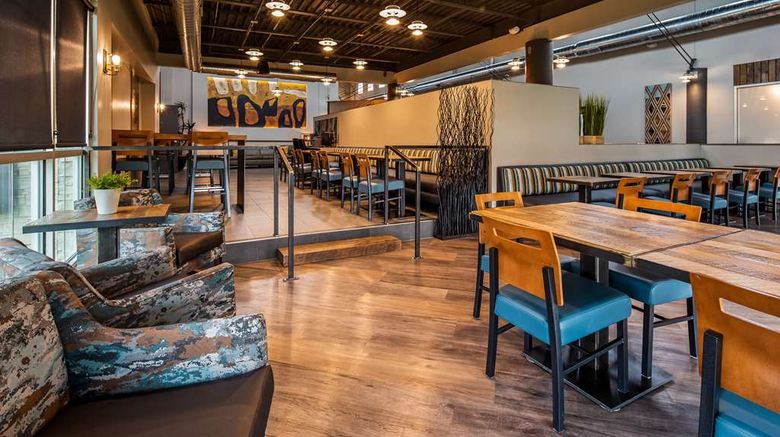 <b>Best Western Premier Ankeny Hotel Restaurant</b>. Images powered by <a href="https://iceportal.shijigroup.com/" title="IcePortal" target="_blank">IcePortal</a>.