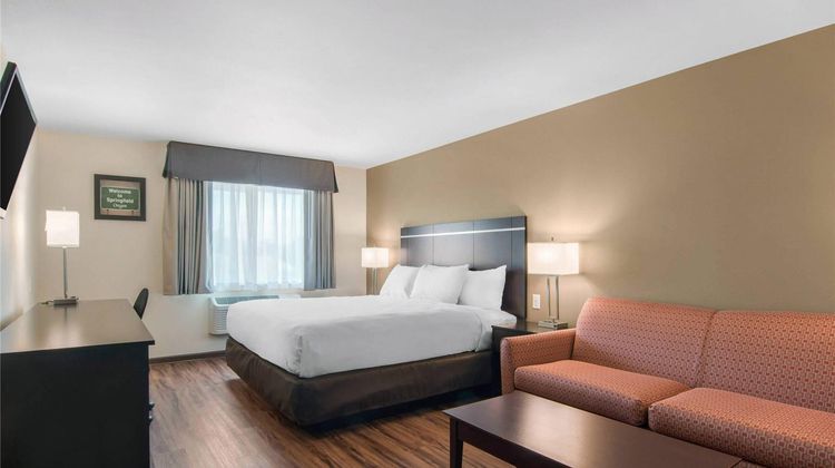 Econo Lodge Inn & Suites Suite