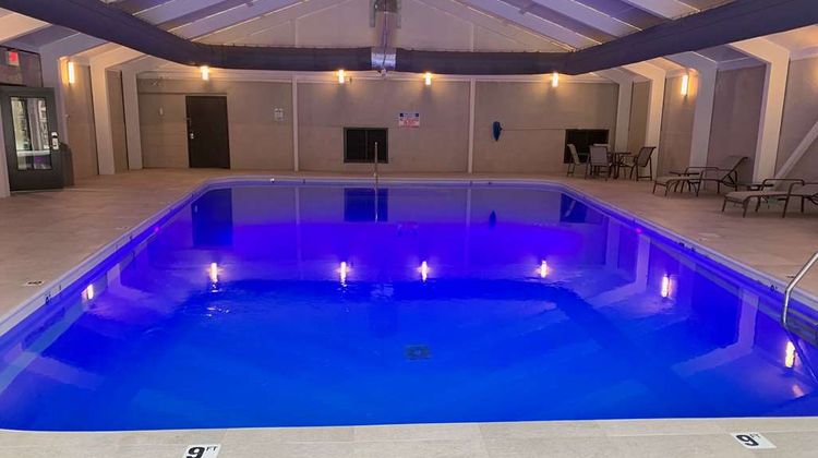 Best Western Plus Clarks Summit Scranton Pool