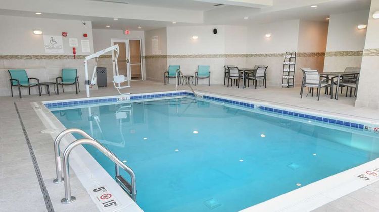 Hilton Garden Inn Cincinnati Midtown Pool