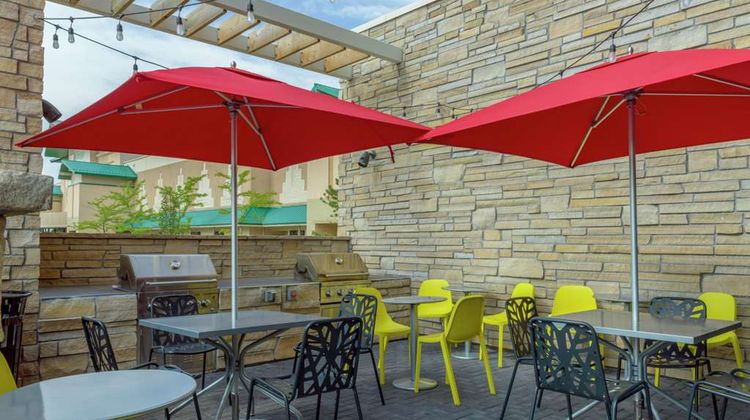 Home2 Suites by Hilton Fort Collins Restaurant