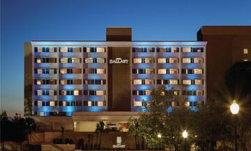 Hotel Ballast Wilmington, Tapestry Coll