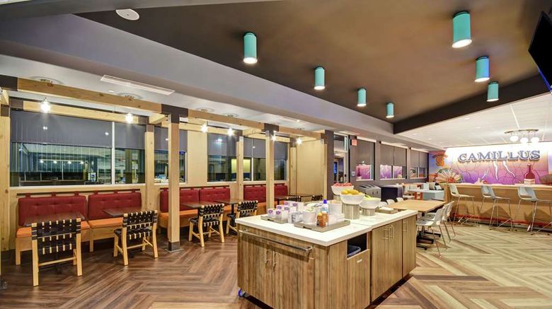 <b>Tru by Hilton Syracuse-Camillus Restaurant</b>. Images powered by <a href="https://iceportal.shijigroup.com/" title="IcePortal" target="_blank">IcePortal</a>.
