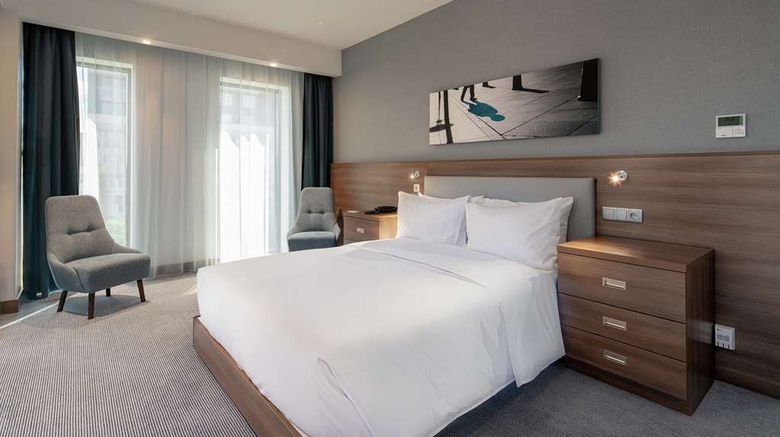 <b>Hampton by Hilton Warsaw Mokotow Room</b>. Images powered by <a href="https://iceportal.shijigroup.com/" title="IcePortal" target="_blank">IcePortal</a>.
