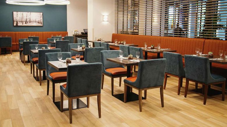 <b>Hilton Garden Inn Fredericton Restaurant</b>. Images powered by <a href="https://iceportal.shijigroup.com/" title="IcePortal" target="_blank">IcePortal</a>.