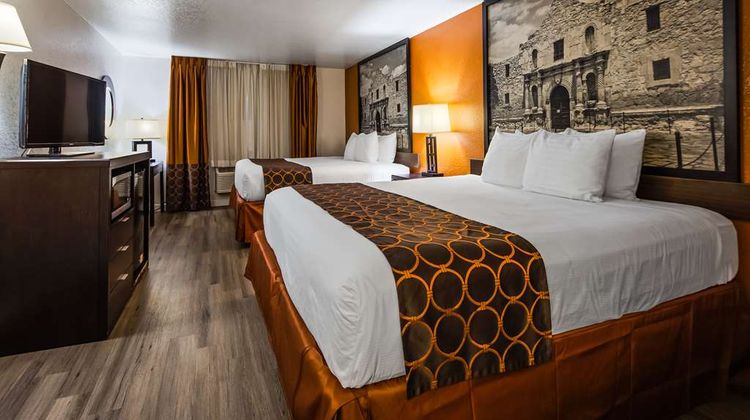 SureStay Plus Hotel San Antonio Airport Room