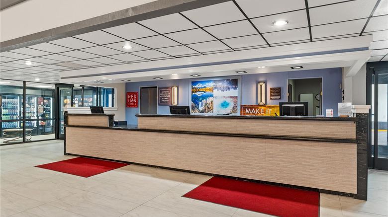 <b>Red Lion Hotel & Conference Cnt Cheyenne Lobby</b>. Images powered by <a href="https://iceportal.shijigroup.com/" title="IcePortal" target="_blank">IcePortal</a>.