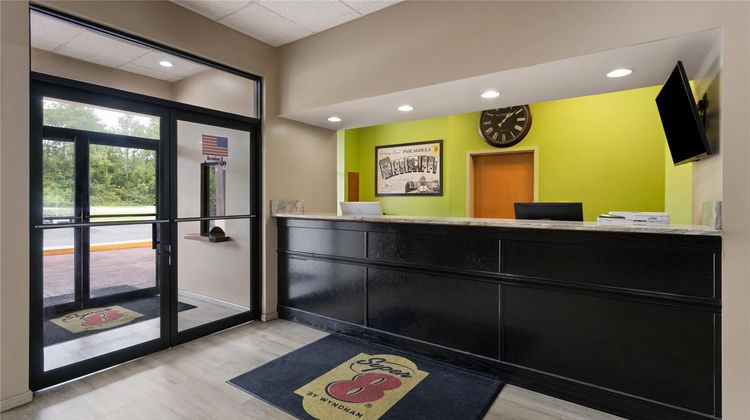 Super 8 Motel Lobby