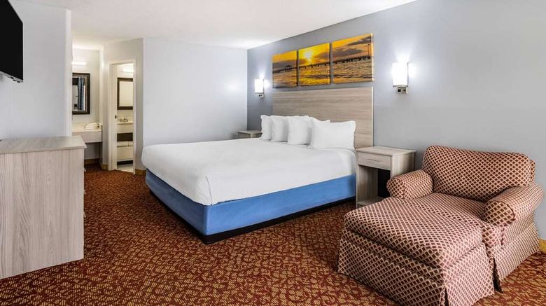 <b>Days Inn Williamsburg Suite</b>. Images powered by <a href="https://iceportal.shijigroup.com/" title="IcePortal" target="_blank">IcePortal</a>.