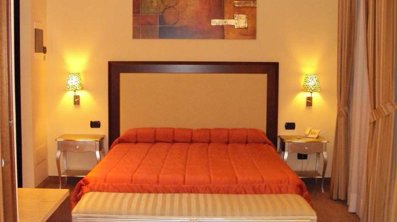 <b>Hotel For You Room</b>. Images powered by <a href="https://iceportal.shijigroup.com/" title="IcePortal" target="_blank">IcePortal</a>.